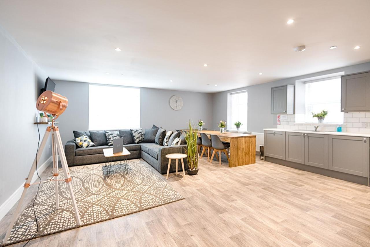 3 Rm Studio, Open-Plan Living, Dining, & Kitchen Llanelli Exterior foto